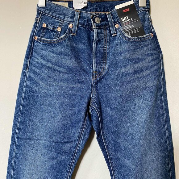 LEVI'S 501 Original Fit Cropped Lightweight Jeans (Size: 23x26) NWT - Picture 5 of 12